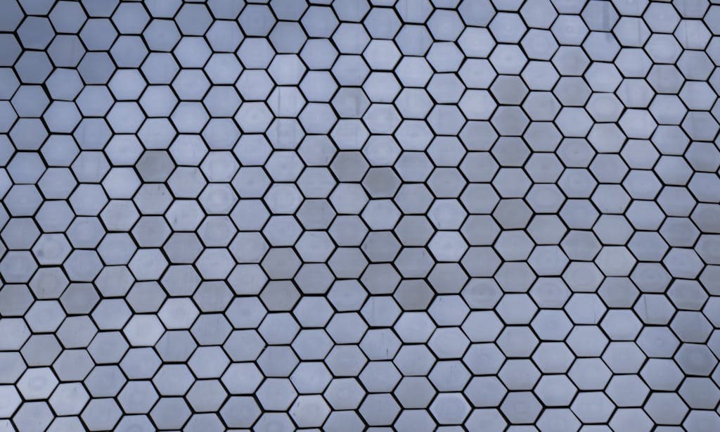 Hexagon mozaïektegels in lichtgrijs